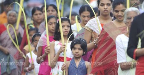 Believers across Kerala observe 'Palm Sunday' 