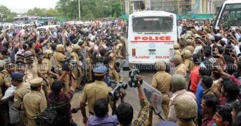 Did the police question Kavya Madhavan?