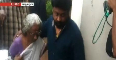 sarojam-dileep-mother