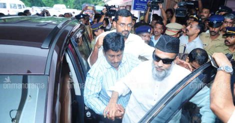 After NIA court gives nod, Madani leaves for Kerala