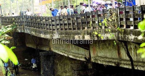 Relief for travelers, Indian Army to construct Bailey bridge at Enathu