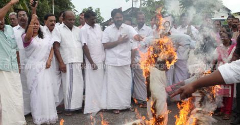 Actress attack: Mukesh's charged talk at press meet ruffles feathers in CPM