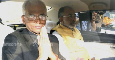 Fr Tom Uzhunnalil finally reaches India, meets PM Modi