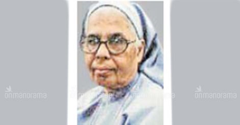 Kerala nun falls off train, dies