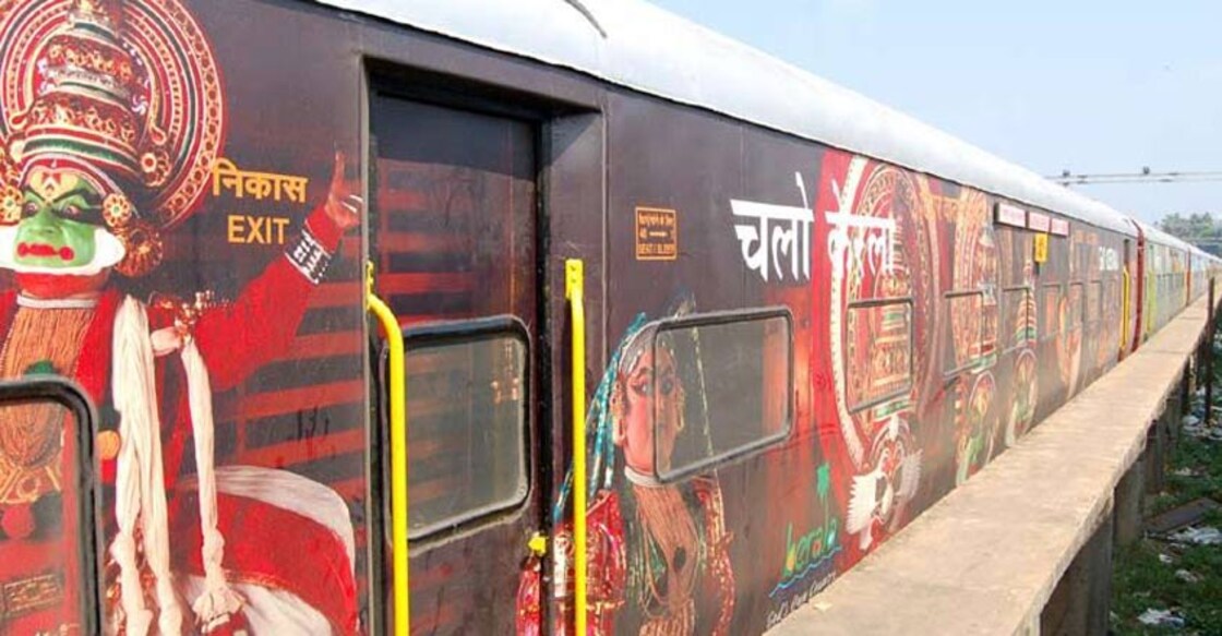 Truck hits Rajadhani Express in MP, 2 coaches derail