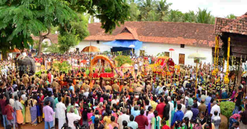 navratri-procession-2 Takkala - Sree Padmanabhapuram Palace - Tamilnadu - 07 10 2018 - Photo @ Rinkuraj Mattancheriyil