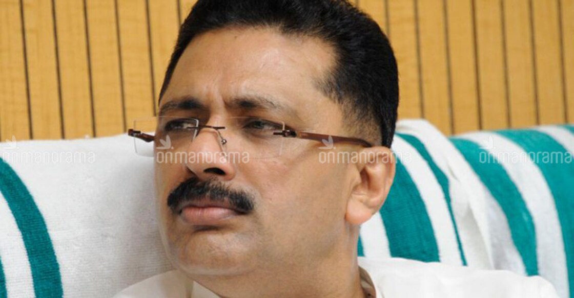 Opposition calls for judicial probe into Kerala University moderation scam