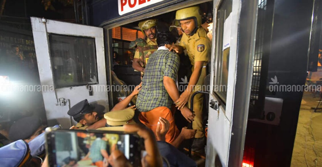 Eight taken into preventive custody at Sabarimala