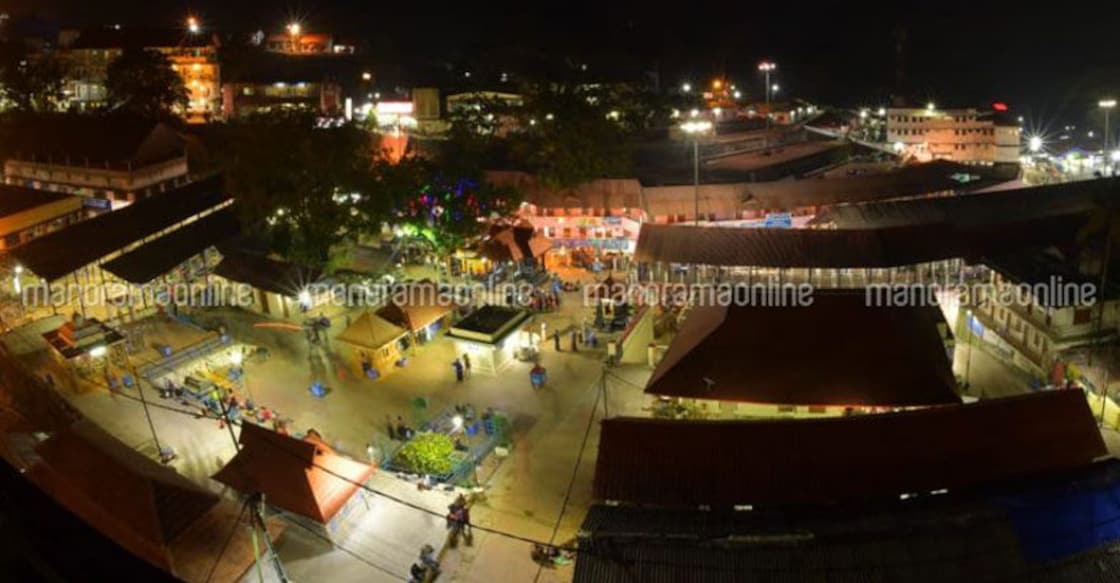 Sabarimala temple land to be handed over to TDB Sabarimala temple land to be handed over to TDB