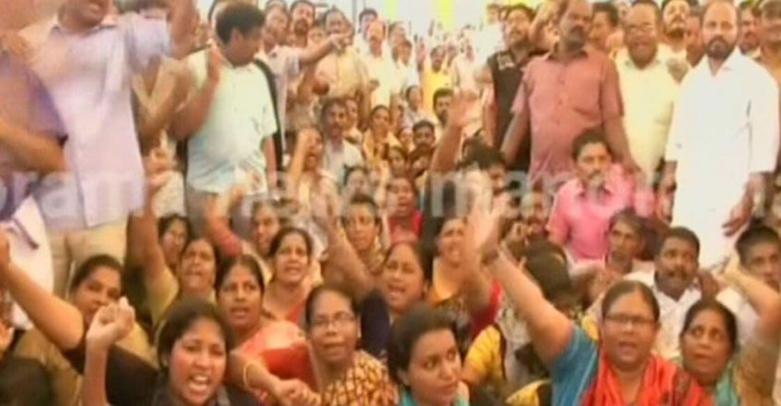 Protesters prevent Orthodox priest from entering Kothamangalam church