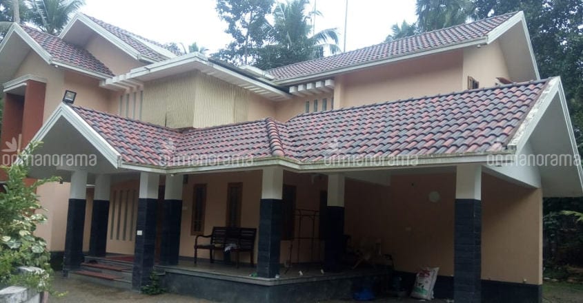 Greed lands rich Kozhikode NRI in counterfeit currency racket Greed lands rich Kozhikode NRI in counterfeit currency racket