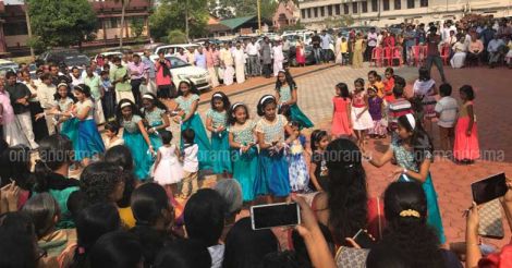 Flash mob enters church, faithful hums a Gen-Next tune