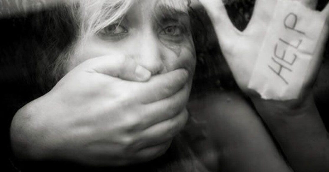 Criminals try to drag woman into ambulance, mow down her father-in-law