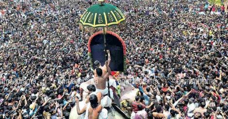 Thrissur Pooram is on: Treat yourself to the feast of Malayali's favourite festival 