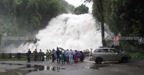 Idukki schools, colleges to be shut on Monday amid rain fury 
