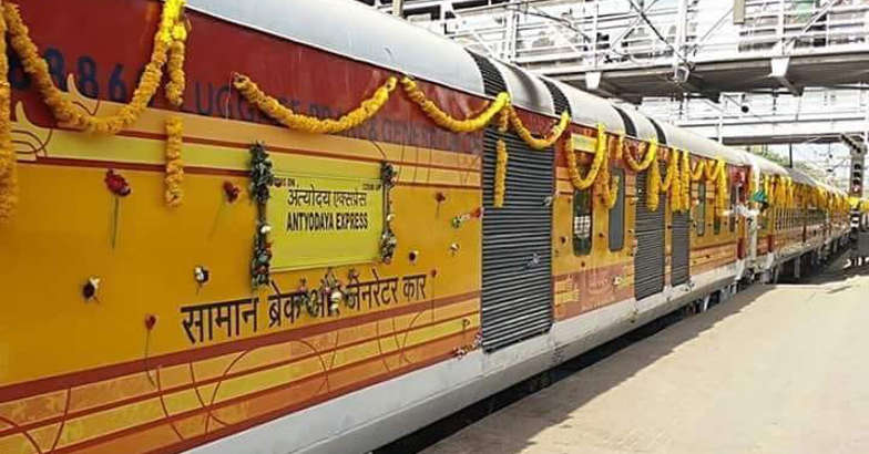 Kochuveli-Mangaluru Antyodaya Express begins journey