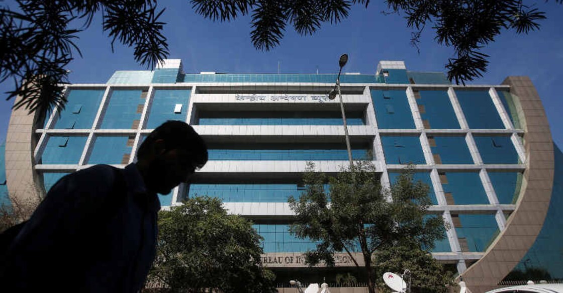CBI raids house, office of top MES official in Kerala