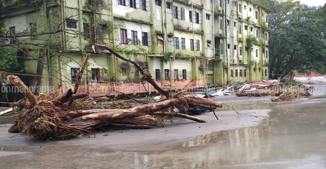 Preventing epidemics is yet another challenge after floods Preventing epidemics is yet another challenge after floods