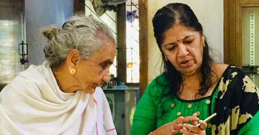 Sarada with Santha Kavumbayi Sarada with Santha Kavumbayi