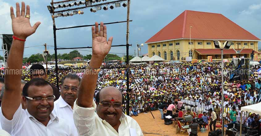 SNDP will disown BDJS if it persists with its BJP affair, says Vellappally but son begs to differ SNDP will disown BDJS if it persists with its BJP affair, says Vellappally but son begs to differ