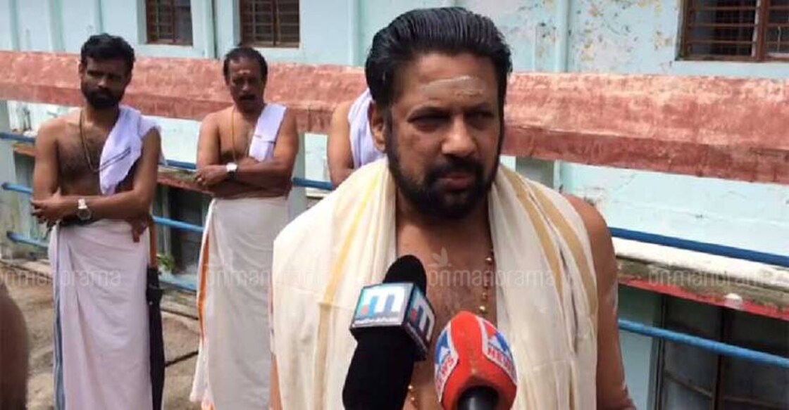 Sabarimala tantri gets 2 more weeks to explain purification ritual 