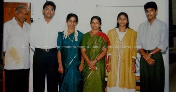 Koodathayi murders: Jolly took Annamma's gold after killing her? Koodathayi murders: Jolly took Annamma's gold after killing her?