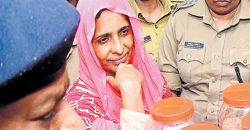 Boos greet Jolly as cops recce crime spots on a hectic day