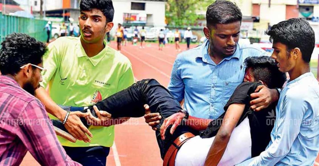Student who injured during Kerala school athletic meet dies