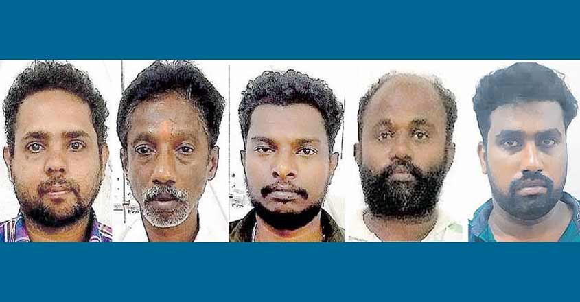 'Suresh Kallada' bus crew may face charges of robbery, murder bid 'Suresh Kallada' bus crew may face charges of robbery, murder bid