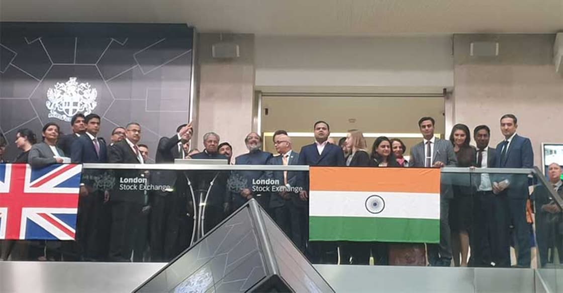 Kerala CM opens LSE for trade amid historic listing of KIIFB
