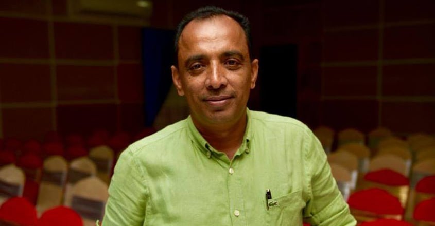 Malayali Christian, who built a mosque in UAE, hosts iftar to nearly 800 Muslim workers Malayali Christian, who built a mosque in UAE, hosts iftar to nearly 800 Muslim workers