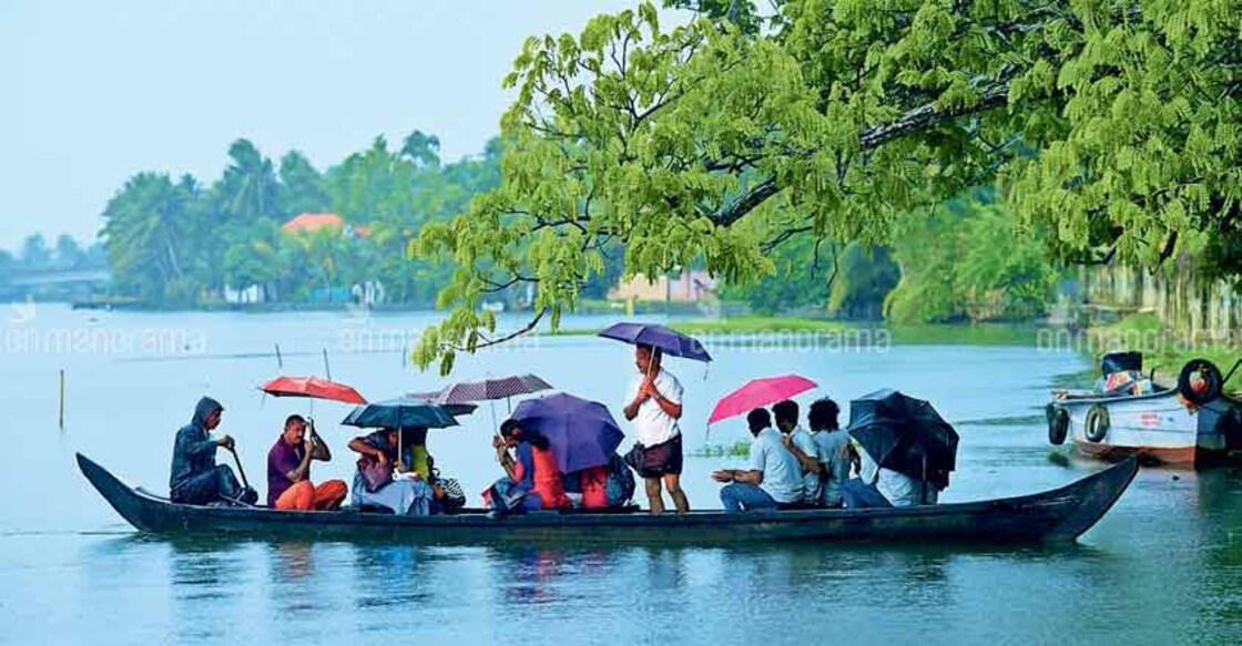 Monsoon set to hit Kerala on June 5, Govt prepares plans to tackle heavy rain