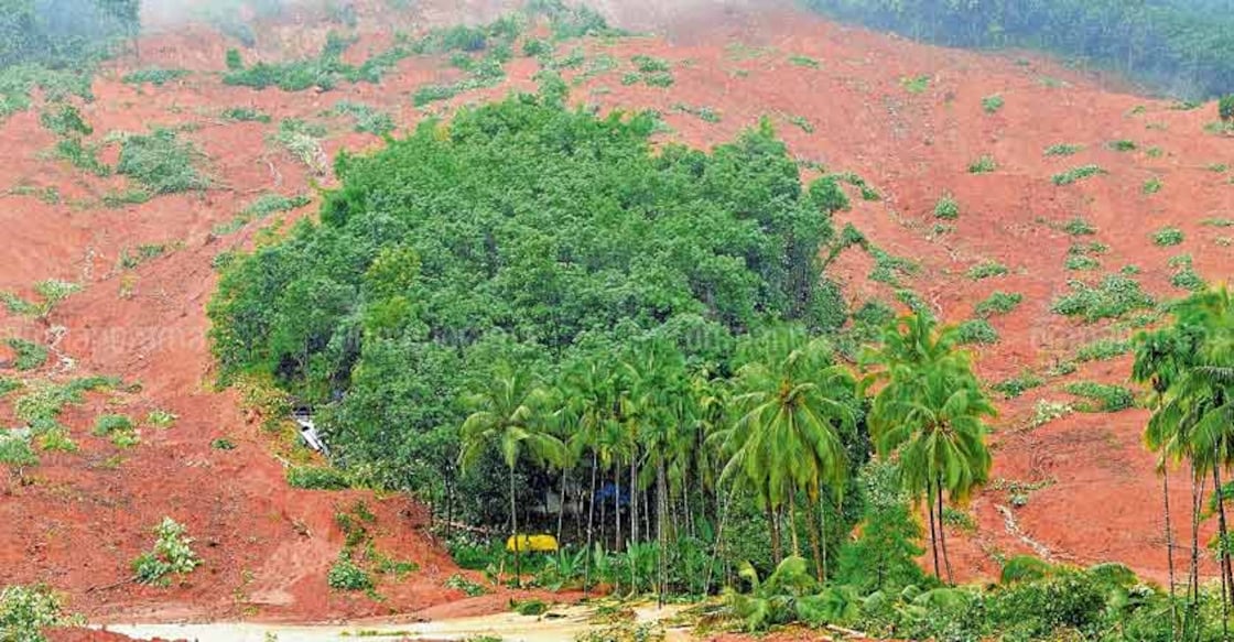 'Island of luck' emerges from Kerala's landslide-hit Kavalapara 'Island of luck' emerges from Kerala's landslide-hit Kavalapara