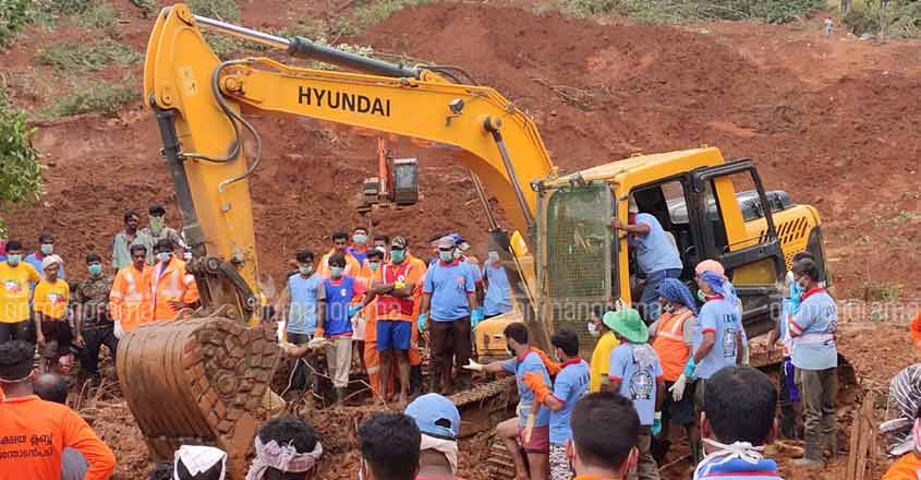 With 357 people working 11 hours-a-day, Kerala's biggest rescue operation is on at Kavalappara With 357 people working 11 hours-a-day, Kerala's biggest rescue operation is on at Kavalappara