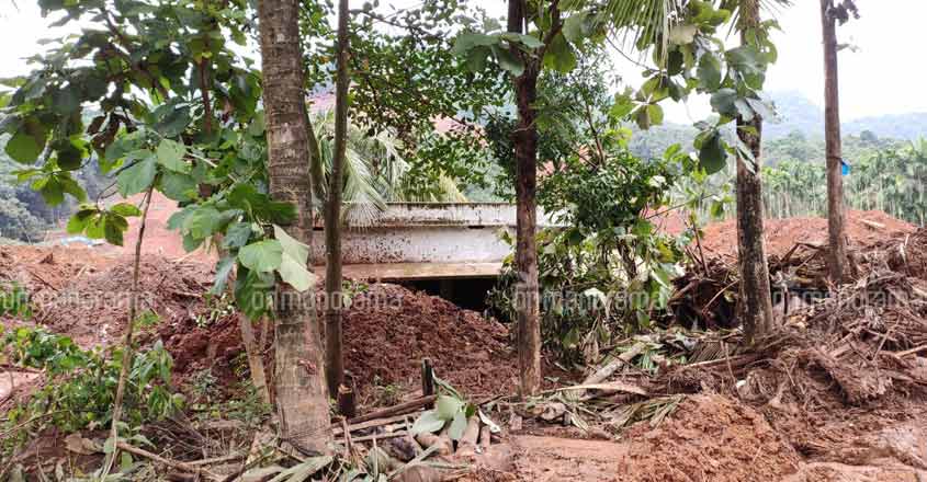With 357 people working 11 hours-a-day, Kerala's biggest rescue operation is on at Kavalappara With 357 people working 11 hours-a-day, Kerala's biggest rescue operation is on at Kavalappara