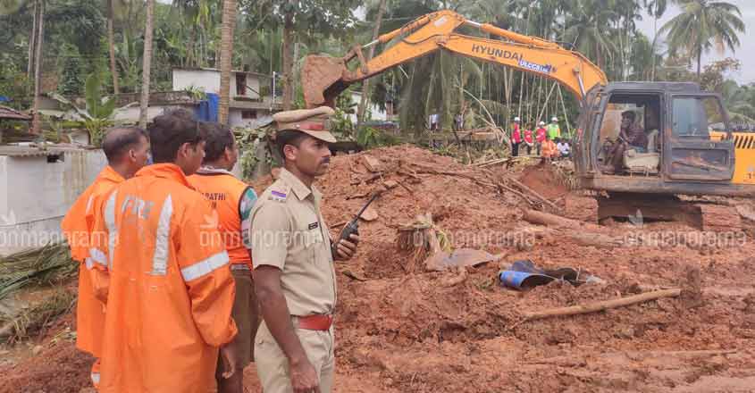 With 357 people working 11 hours-a-day, Kerala's biggest rescue operation is on at Kavalappara With 357 people working 11 hours-a-day, Kerala's biggest rescue operation is on at Kavalappara