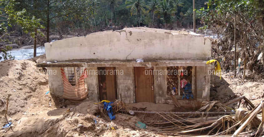 Year after floods, same status: Homeless and landless Year after floods, same status: Homeless and landless