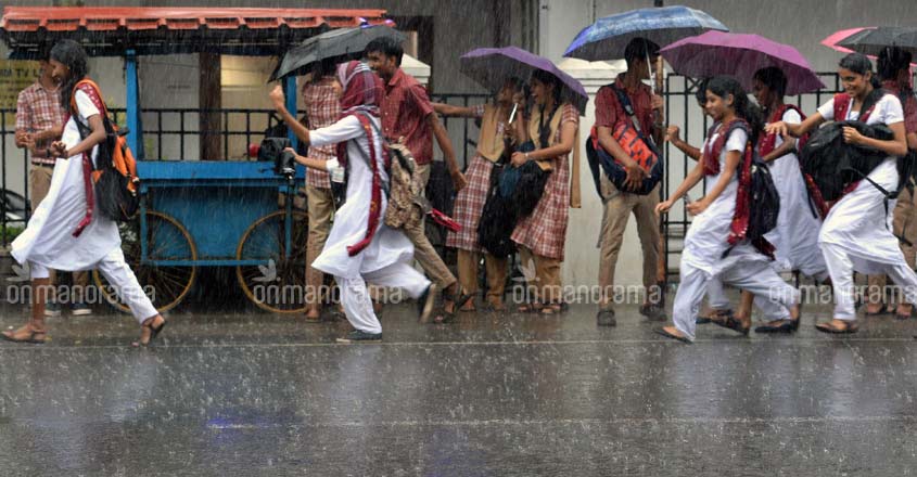 Kerala rains live updates: Holiday for schools, colleges in Ernakulam tomorrow