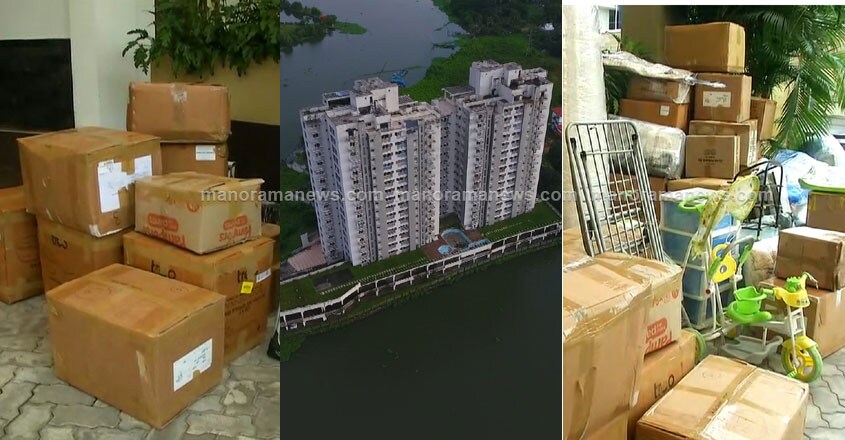 Owners of Maradu flats facing demolition agree to vacate Owners of Maradu flats facing demolition agree to vacate