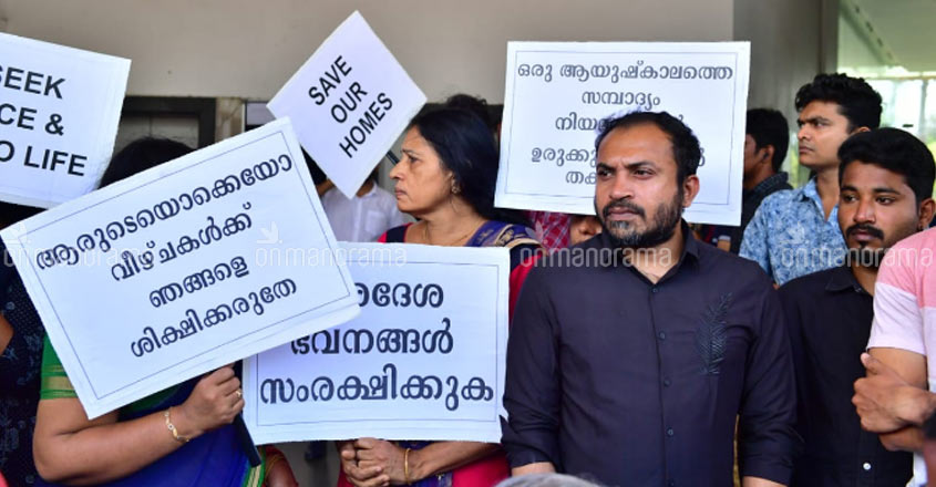 'We have no place to go': Maradu flat residents confront chief secretary 'We have no place to go': Maradu flat residents confront chief secretary