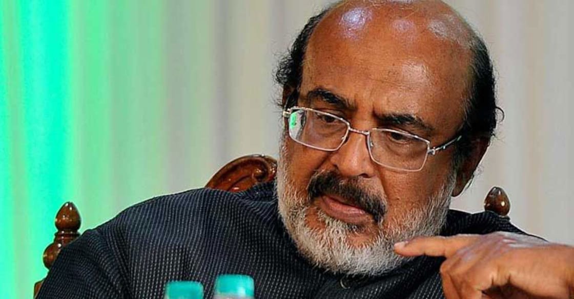 Vigilance raid in KSFE: CPM rejects Isaac's stand, throw weight behind Pinarayi Vijayan