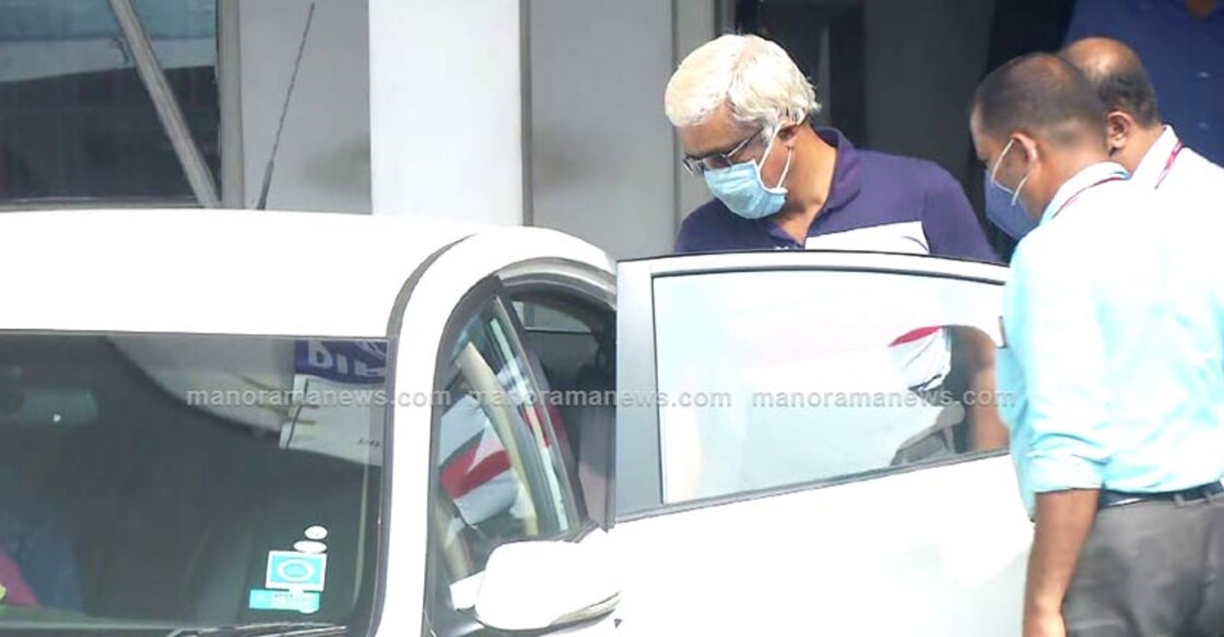 Customs gets court's nod to quiz Sivasankar in jail Customs gets court's nod to quiz Sivasankar in jail