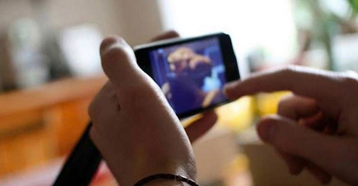 Kerala Police to launch de-addiction centres for students addicted to online games, porn