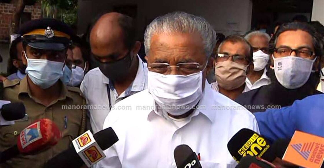 Poll panel seeks explanation from Pinarayi Vijayan over free vaccine announcement