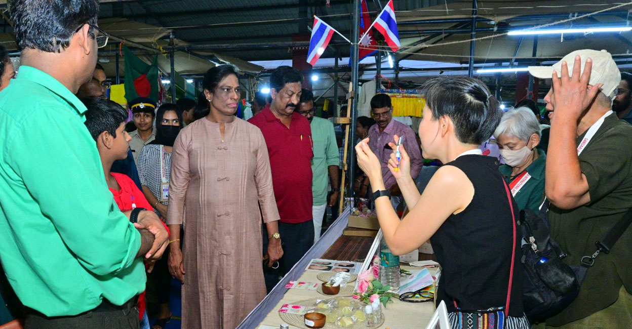A file photograph of PT Usha visiting the Sargalaya International Arts and Crafts Festival at Iringal. File photo: Special arrangement