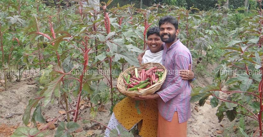 This Kerala couple's affair is rooted in farm-full love This Kerala couple's affair is rooted in farm-full love