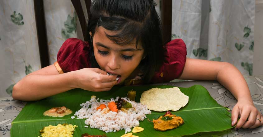 Eat your food with hands to enjoy it more | Food | Manorama English