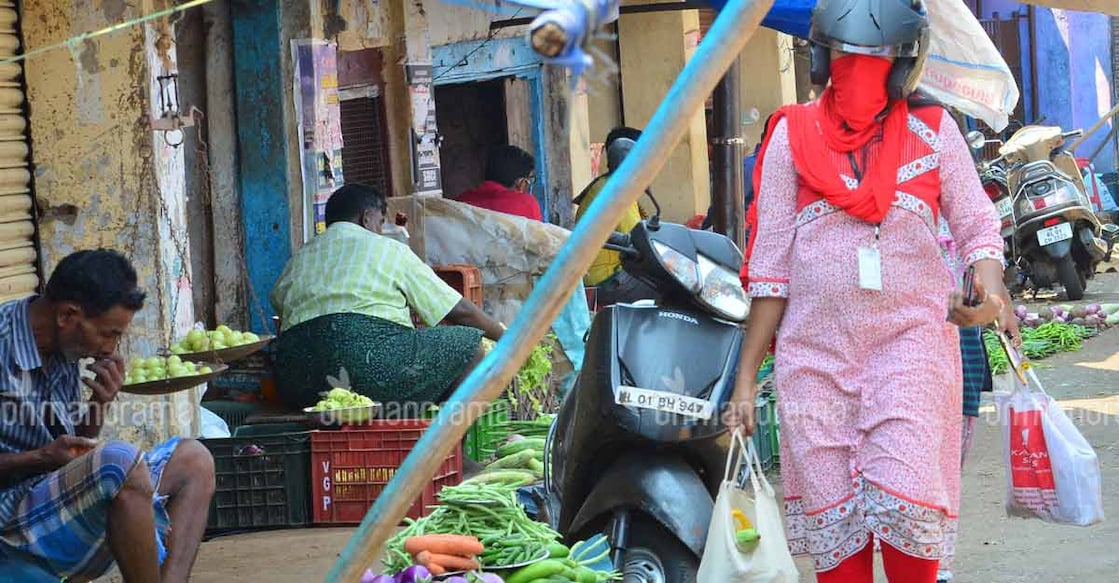 Kerala Lockdown Day 33: Registration process of NRKs' return commences and more Kerala Lockdown Day 33: Registration process of NRKs' return commences and more
