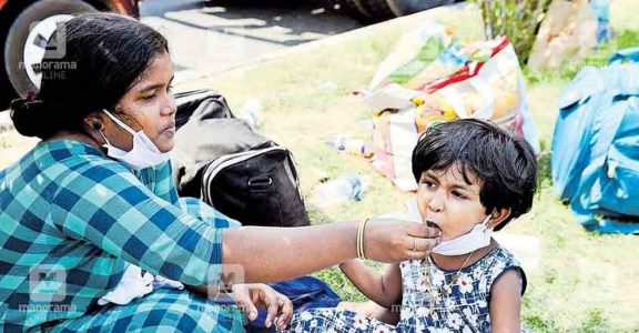 Hundreds of Keralites endure harrowing wait at the check-posts Hundreds of Keralites endure harrowing wait at the check-posts