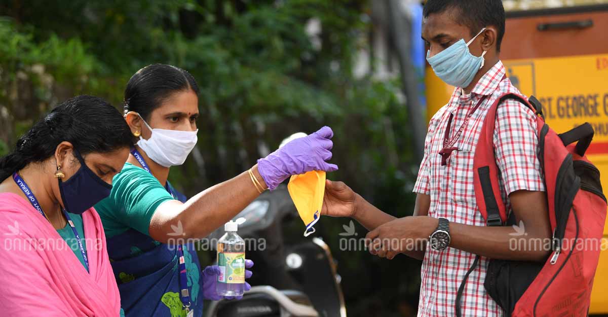 SSLC, Plus two exams resume today, only one person to accompany student SSLC, Plus two exams resume today, only one person to accompany student